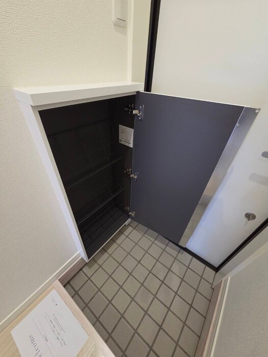 ミント杉田の物件内観写真