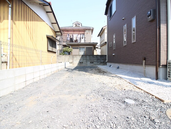 サニ－プレイスの物件外観写真