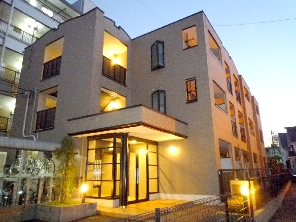 グリ－ンコ－トの物件外観写真