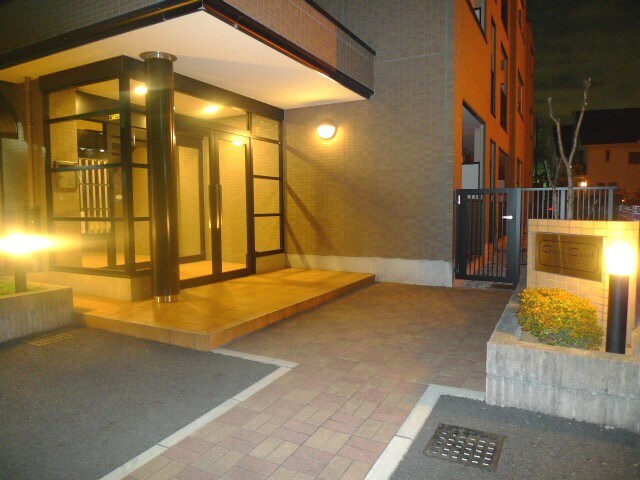 グリ－ンコ－トの物件外観写真