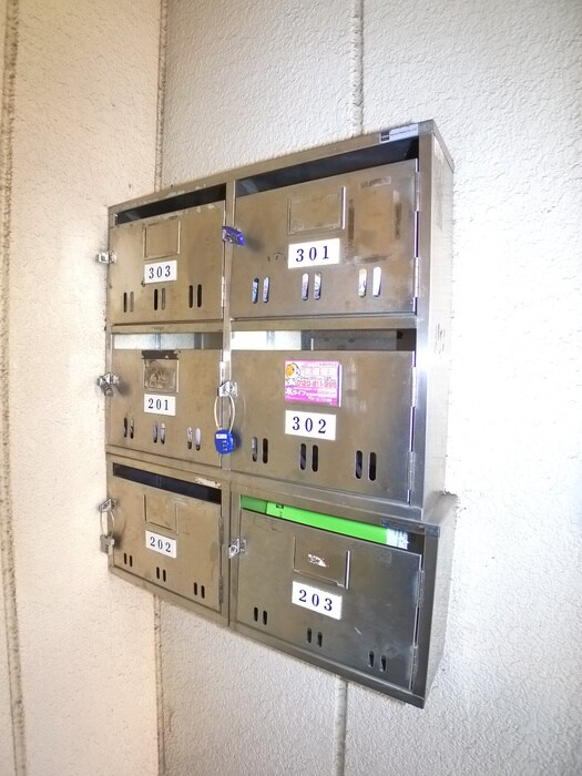 川口ビルの物件外観写真