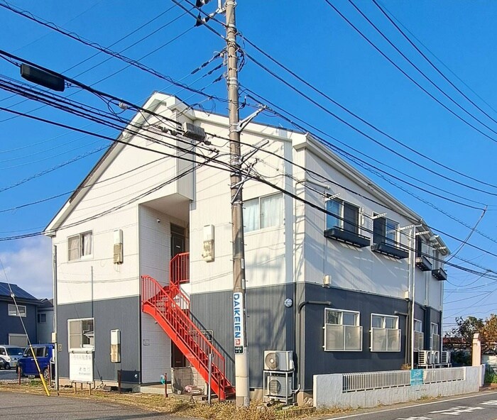 ニューコートくぬぎ山の物件外観写真