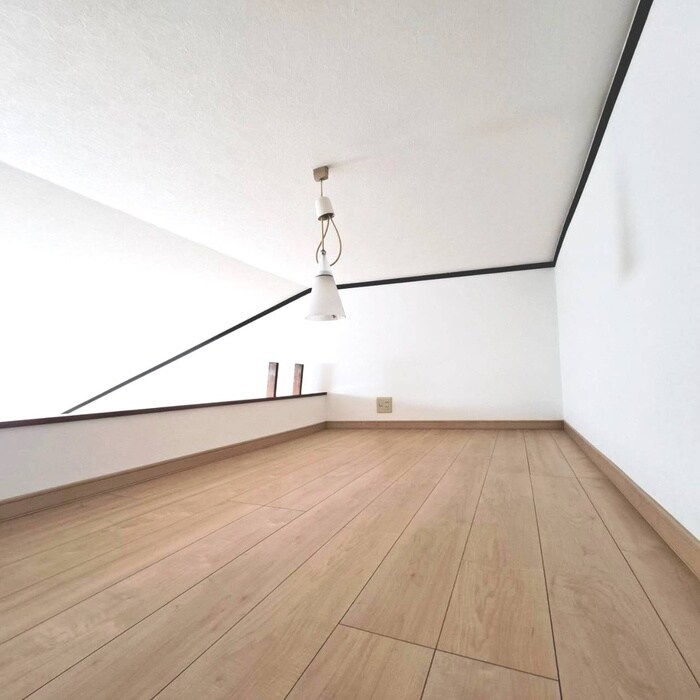 ニューコートくぬぎ山の物件内観写真