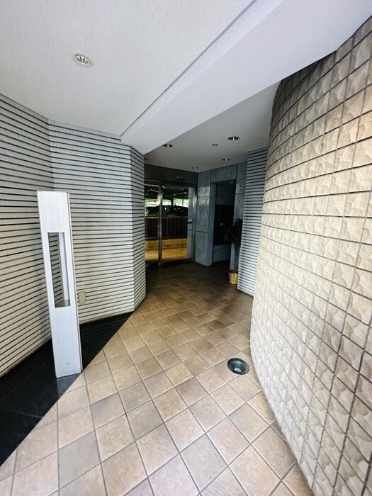 ア－バンフォ－ト住吉の物件外観写真