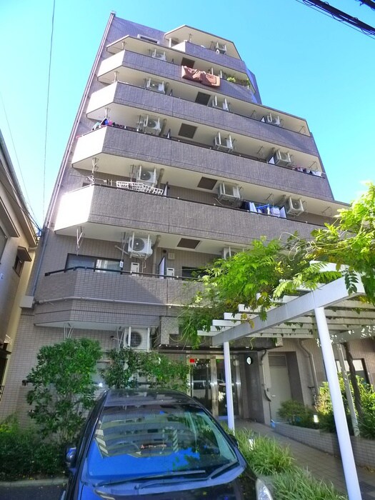 ファミリオン南葛西の物件外観写真