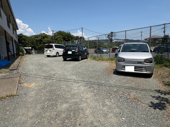 メゾン片倉の物件外観写真