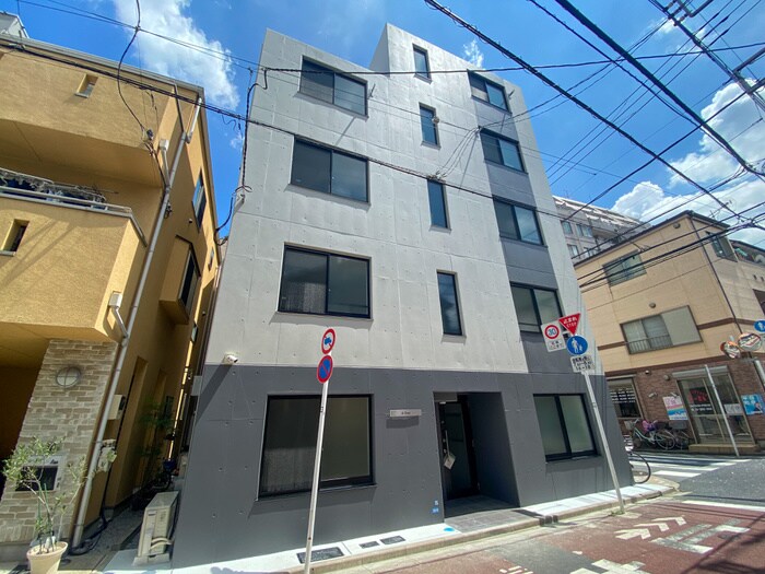 アンドベースの物件外観写真