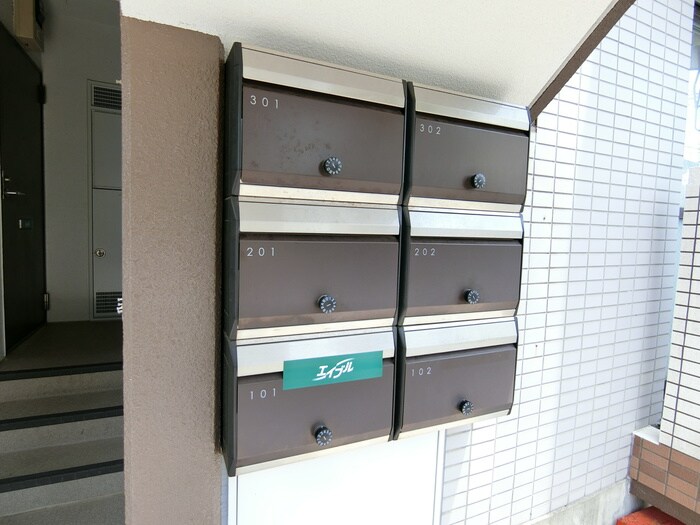 コスモパレ湘南の物件外観写真