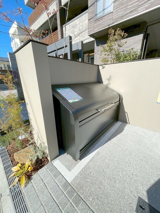 ロスマリーノ　東川口の物件外観写真