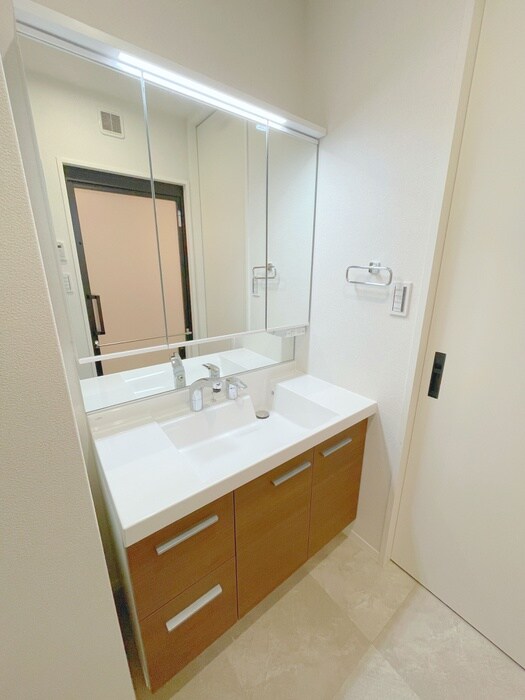 ロスマリーノ　東川口の物件内観写真