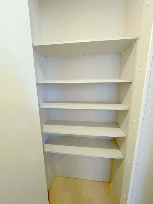 ロスマリーノ　東川口の物件内観写真