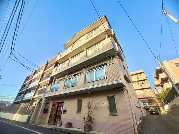 メゾンイーストの物件外観写真