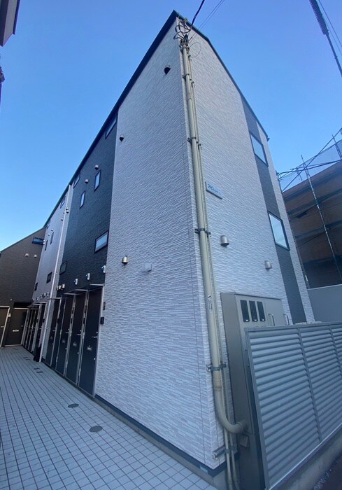 メーヴェ　ｉの物件外観写真