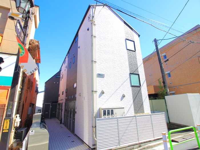 メーヴェ　ｉの物件外観写真