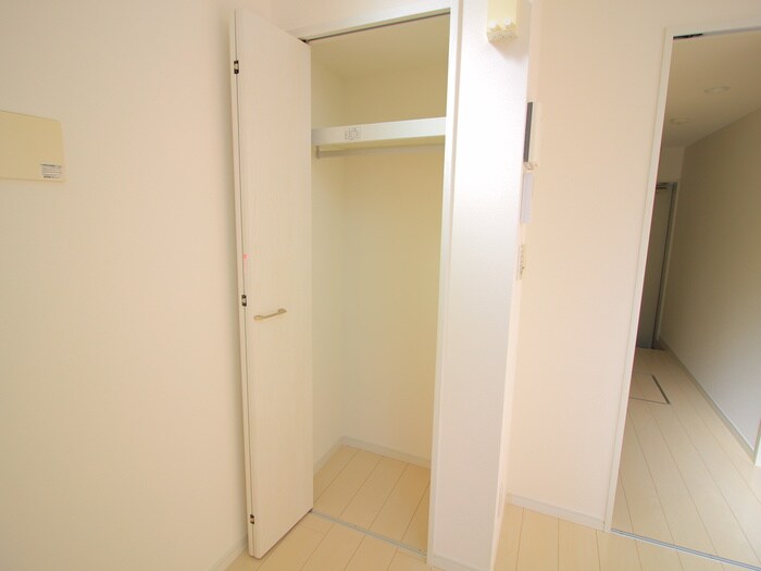 メーヴェ　ｉの物件内観写真