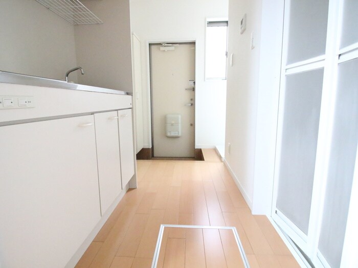 平和ハイツ中野の物件内観写真