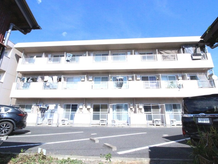 ロイヤル稲城の物件外観写真