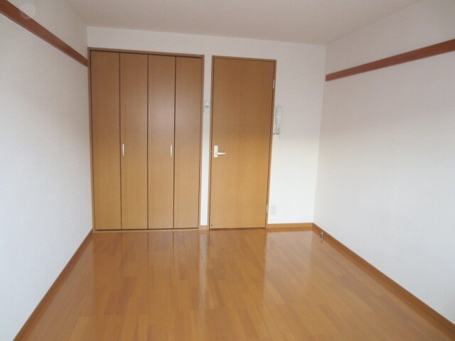 ロイヤル稲城の物件内観写真