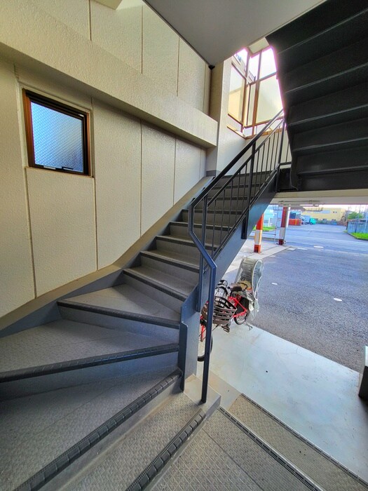 ワイズの物件外観写真