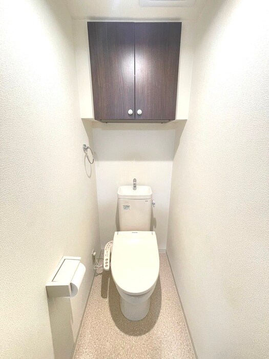 新山下三番館の物件内観写真