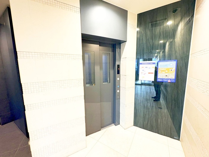 レジディア三宿の物件外観写真