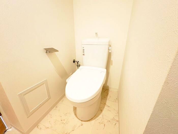 レジディア三宿の物件内観写真