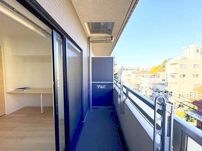 レジディア三宿の物件内観写真