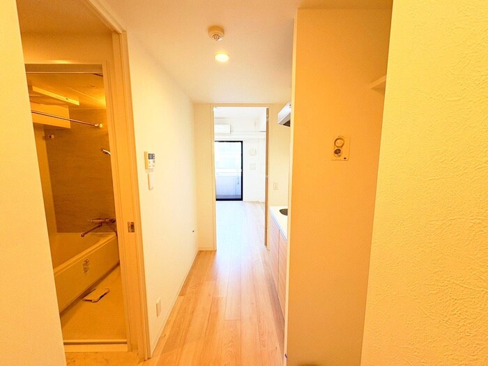 レジディア三宿の物件内観写真