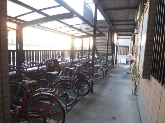 ロイヤルパ－クハウス大泉の物件外観写真