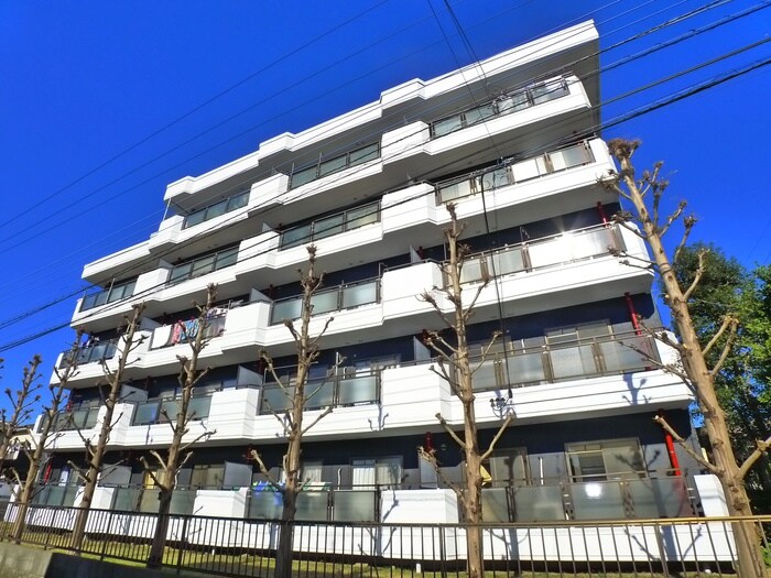 ポルシェ柏の物件外観写真