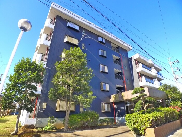 ポルシェ柏の物件外観写真