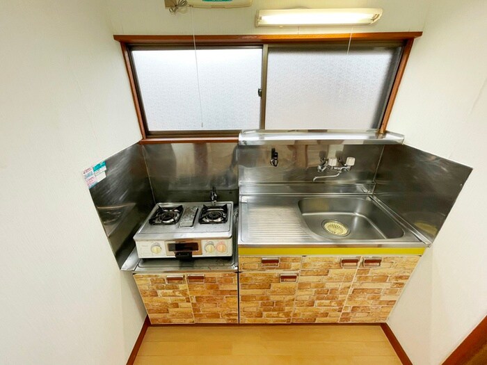 仲佐アパートの物件内観写真