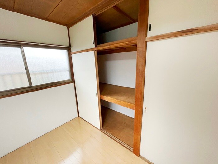 仲佐アパートの物件内観写真