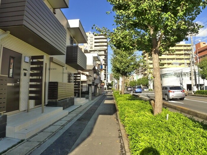 サンモール三郷の物件外観写真