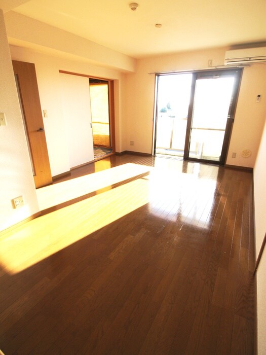 ヴェル・ヴィ－ル幸町の物件内観写真