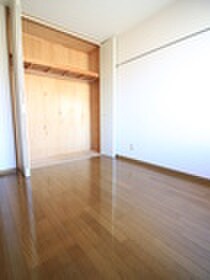 ヴェル・ヴィ－ル幸町の物件内観写真