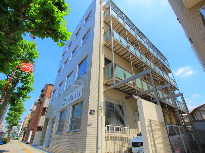 ストーク新町の物件外観写真