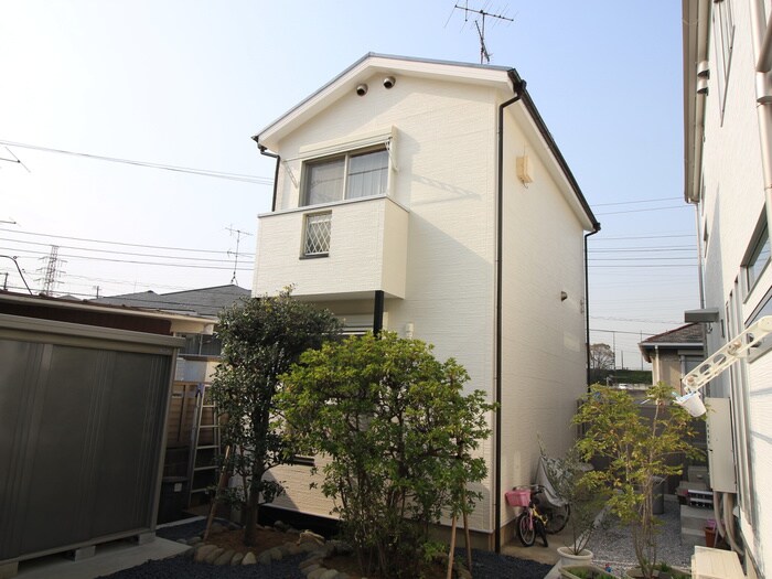 スギモトハウスの物件外観写真