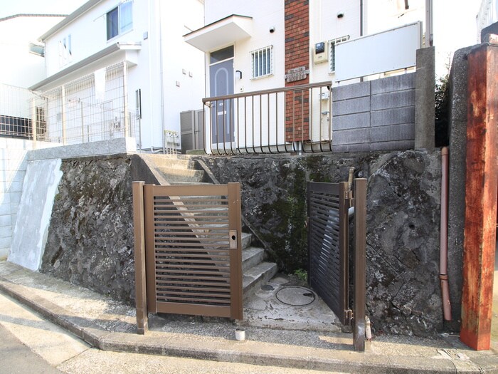 スギモトハウスの物件外観写真