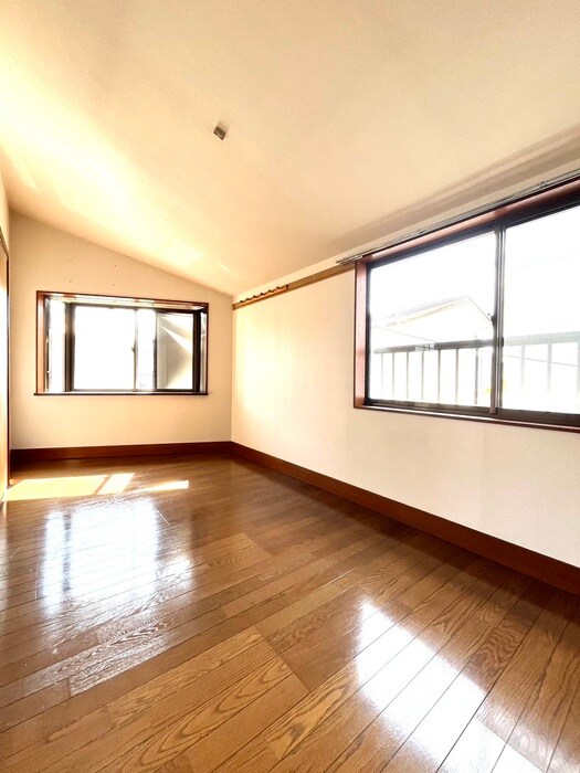 セレクトハウス八幡の物件内観写真