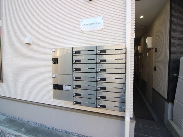 クレシェンド学芸大学の物件外観写真