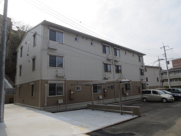 第５コスモスヴィラの物件外観写真