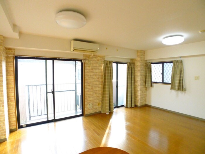 クラーシェ妙典の物件内観写真