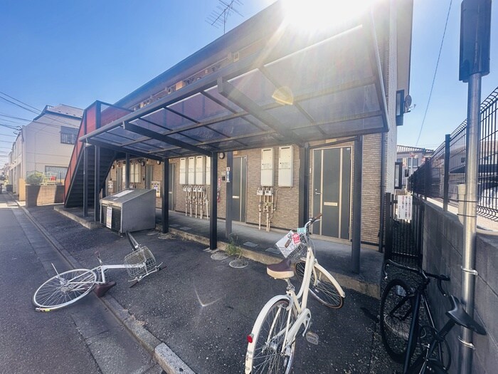 サン・フォレストの物件外観写真