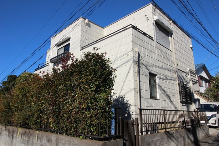 ベルメゾンの物件外観写真