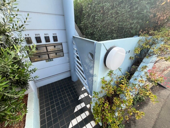 石坂の家（２０２）の物件外観写真