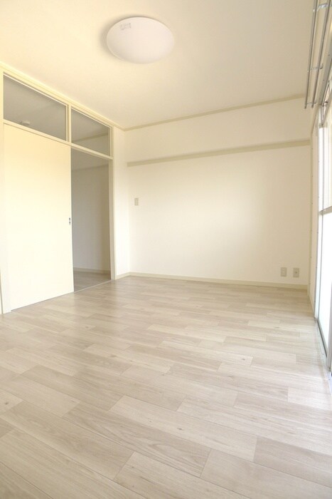 日揮ﾊﾟｰｸマンションの物件内観写真