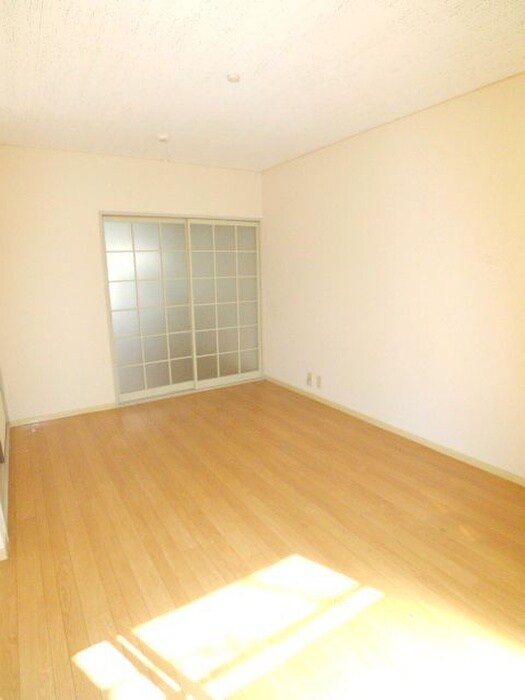 ノエルニイザの物件内観写真