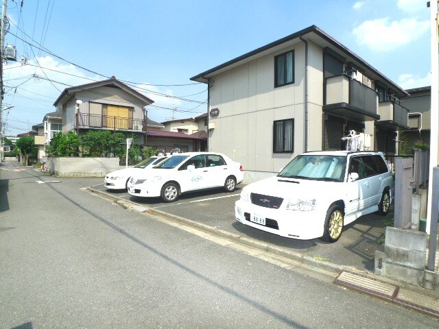 ノエルニイザの物件外観写真