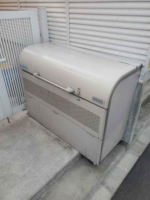 フェリスポニーの物件外観写真